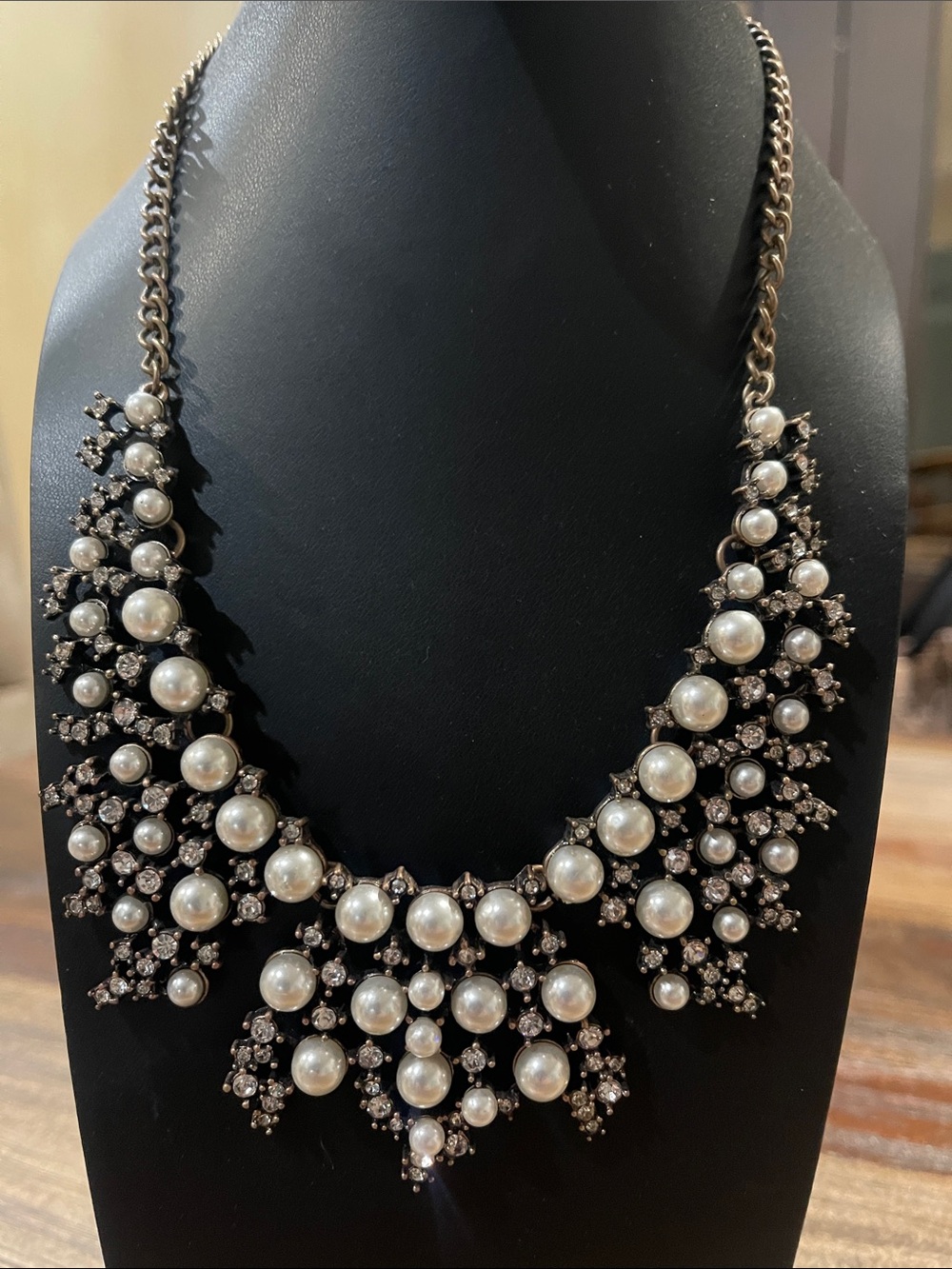 LOFT Pearl Cluster Bib Necklace in White and Gunmetal